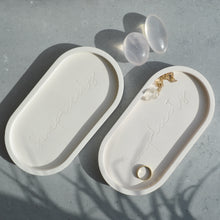 Load image into Gallery viewer, &#39;Simplicity&#39; Engraved Jewellery and Trinket Dish

