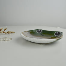 Load image into Gallery viewer, Personalised Frog jewellery and trinket dish
