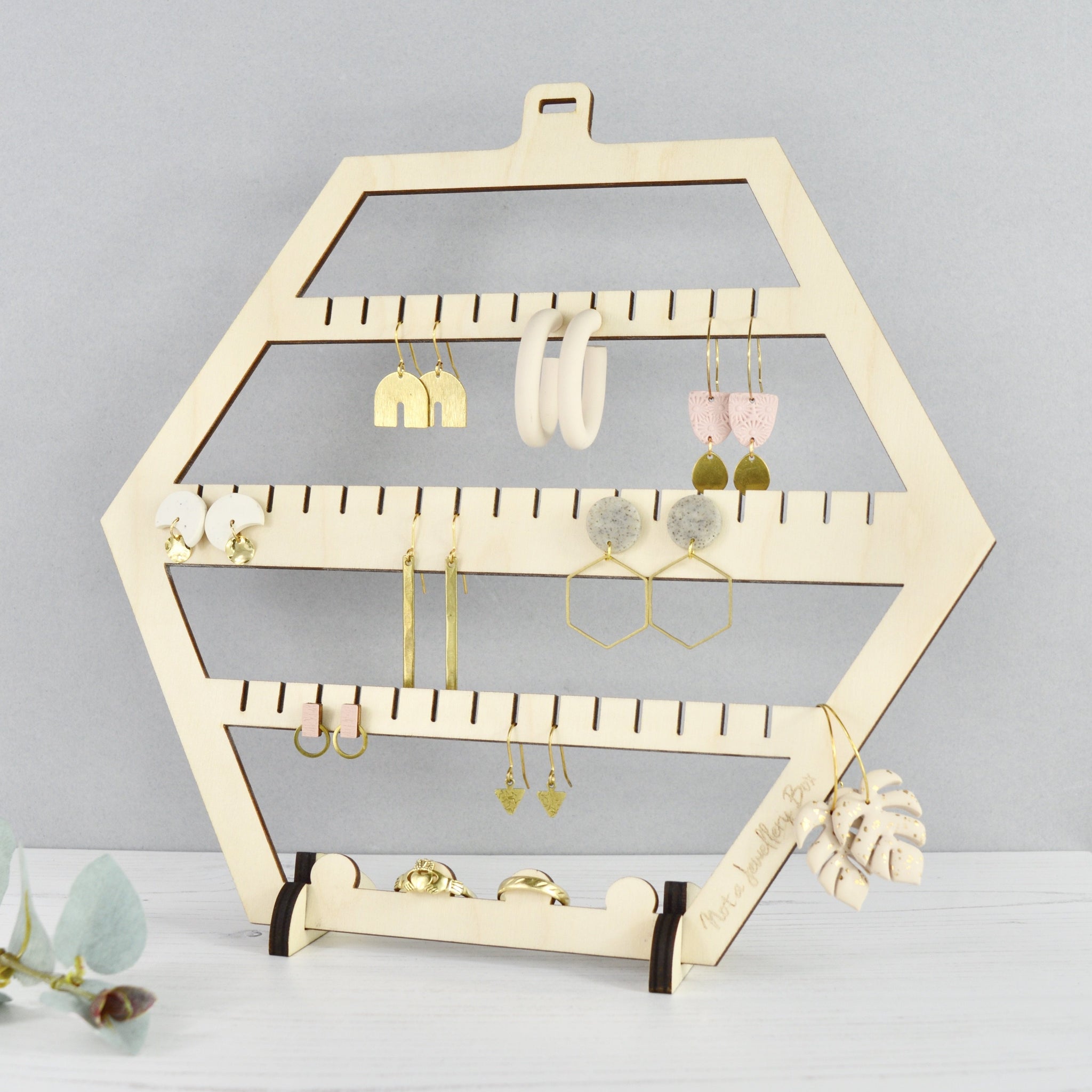 Earring stand for display deals